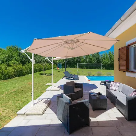 Melian By Interhome