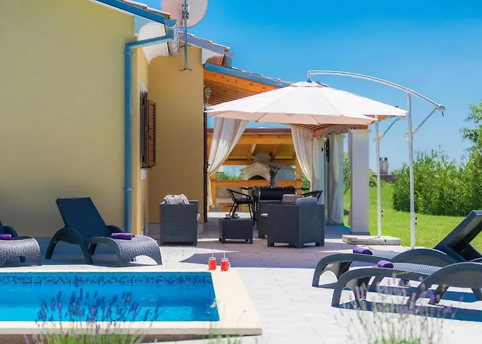 Melian By Interhome Vikendica Barban