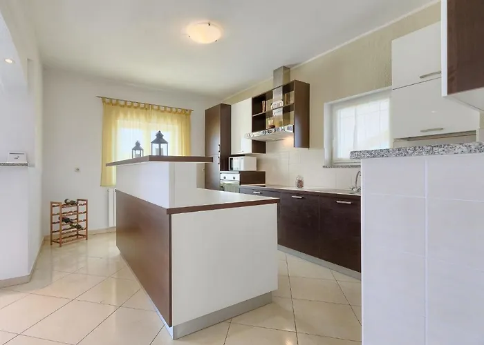 Melian By Interhome Vikendica Barban